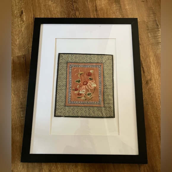 VTG Chinese AntiqueFramed Silk Embroidery Textile With Butterfly and Flowers